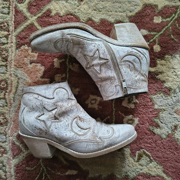 Alexander McQueen McQ Grey White Distressed Cowboy Ankle Boots 40 - Picture 2 of 9